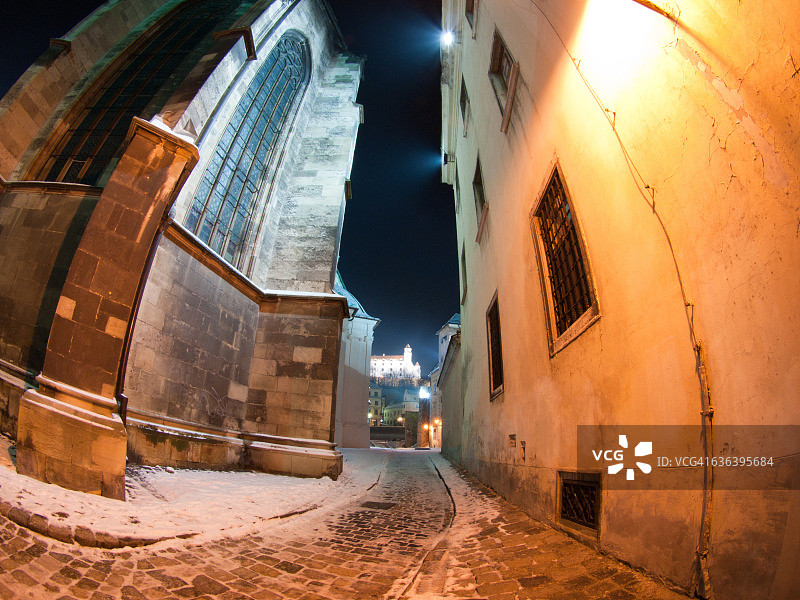 布拉迪斯拉发的小街道图片素材