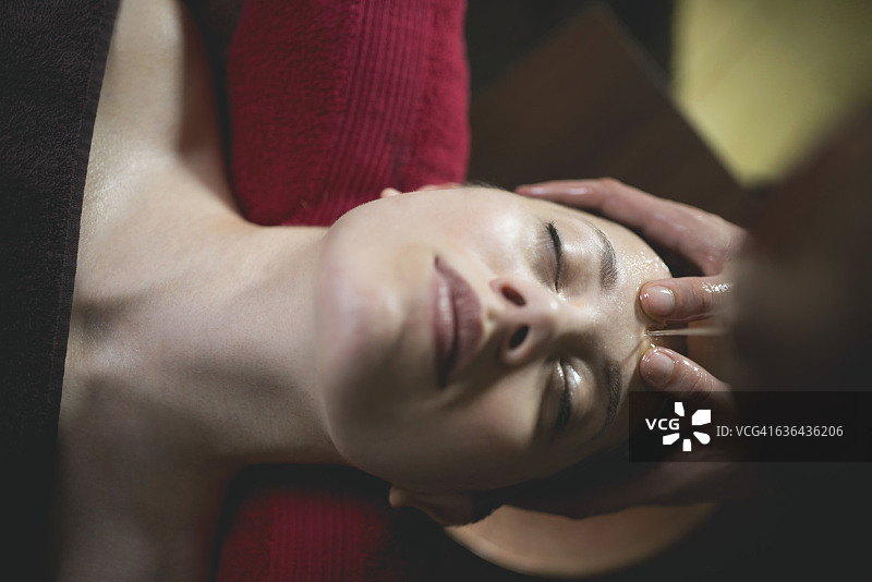 享受治愈的触感图片素材