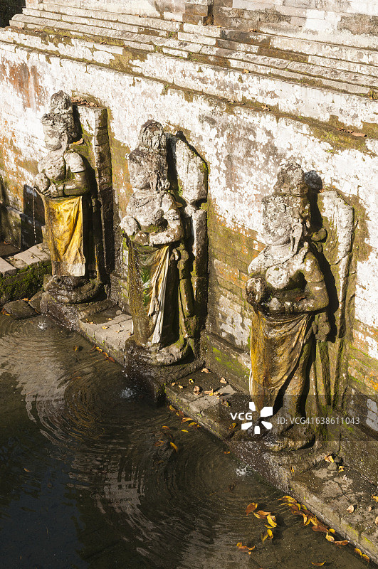 果阿象洞圣泉图片素材