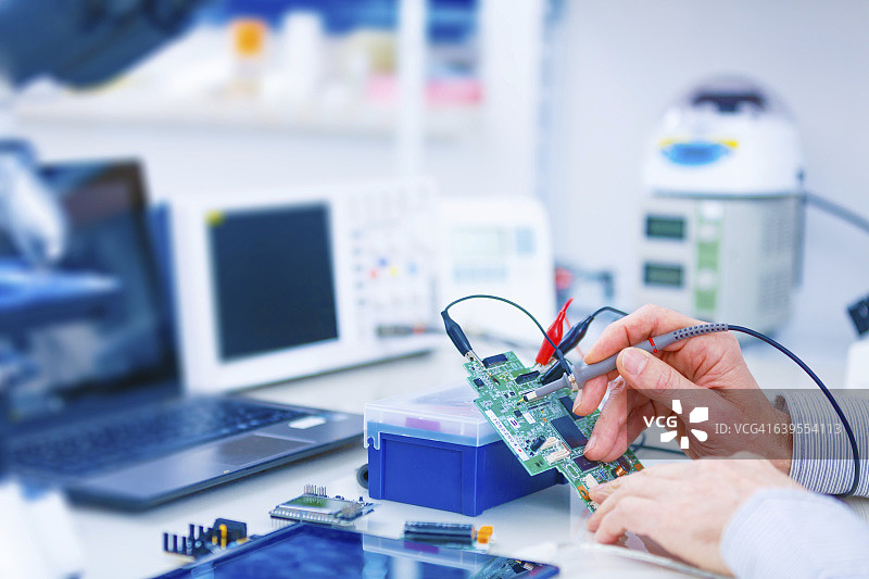 实验室中的微处理器图片素材