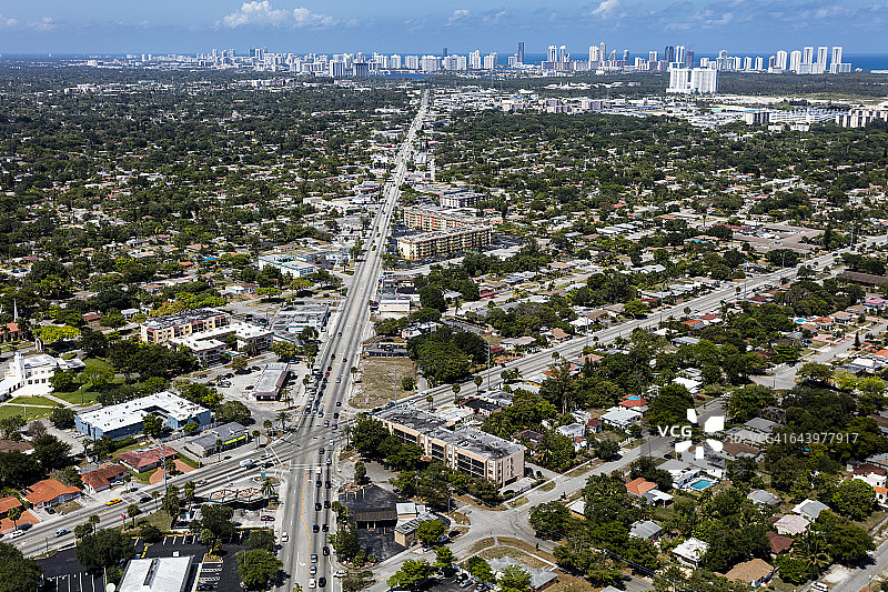 迈阿密南海滩的空中道路交叉口图片素材