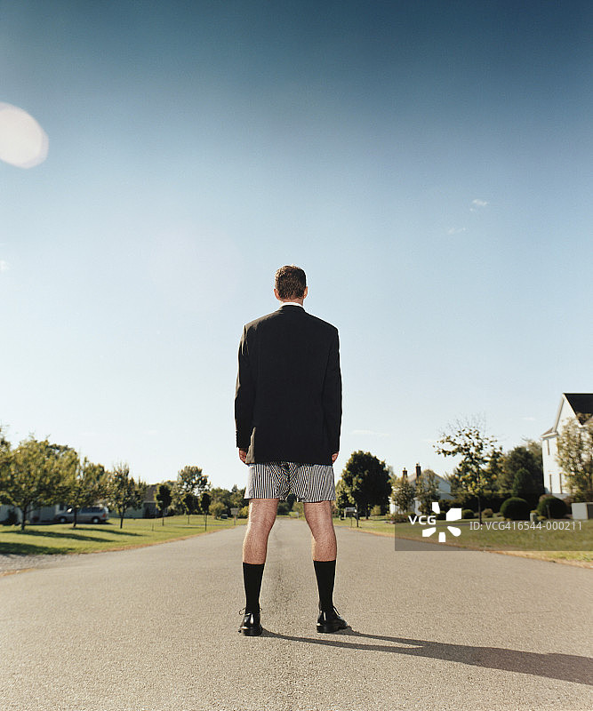 未穿正装的商人图片素材