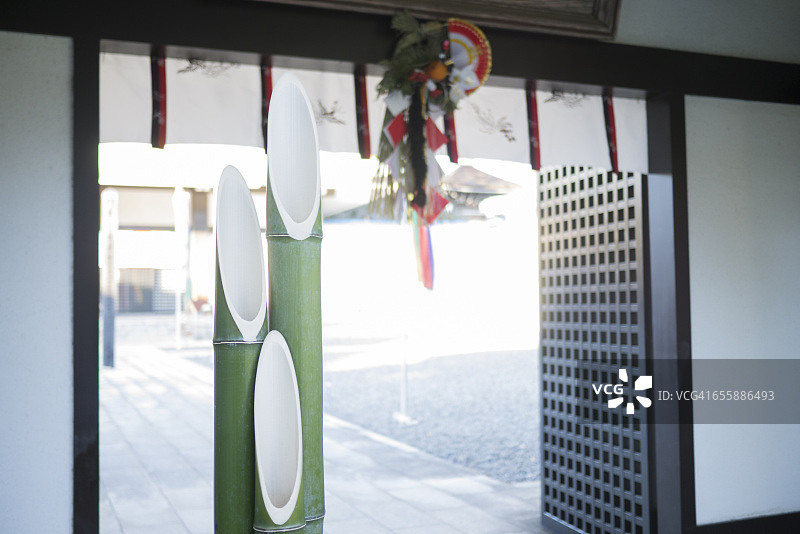 日式新年松树装饰图片素材