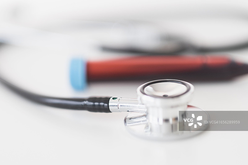血液样本和听诊器图片素材