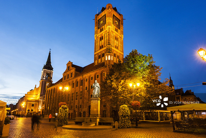 波兰库亚维滨海省托伦的老市场广场图片素材