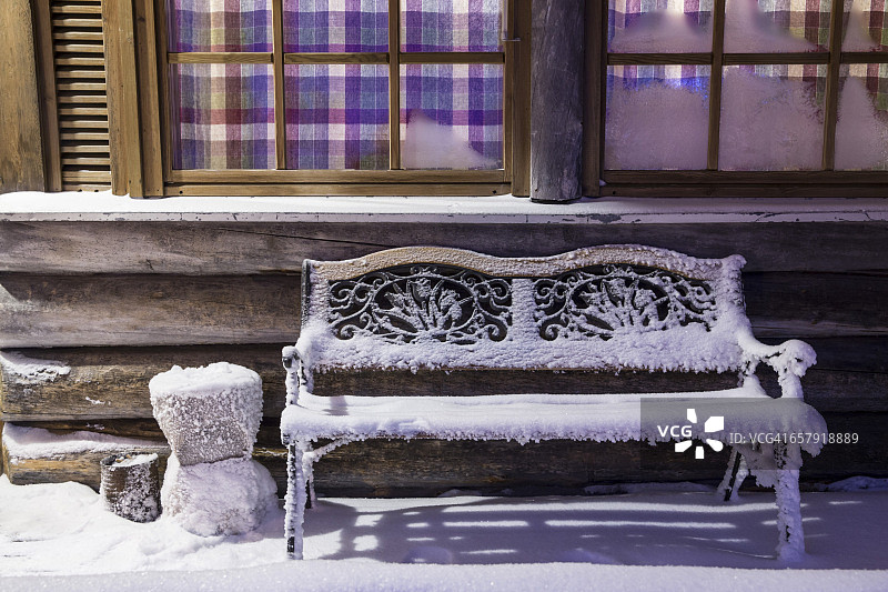 芬兰伊索 Syote 的冰冻长椅图片素材
