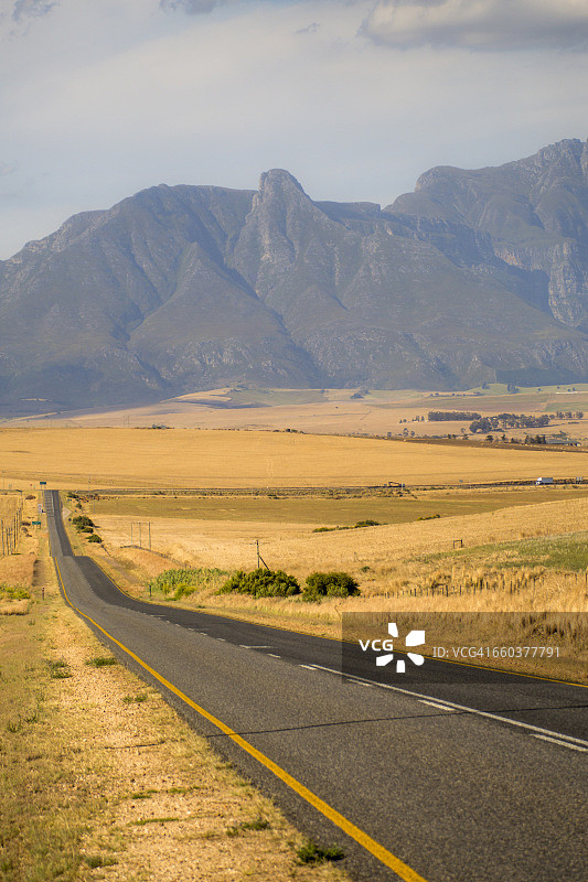 N2和R319公路透视图图片素材