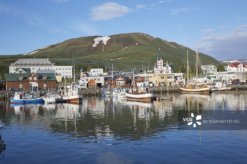 冰岛胡萨维克港全景图片素材