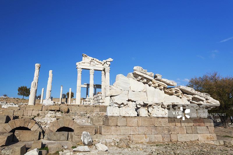 图拉真神庙遗址图片素材