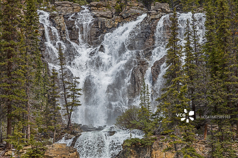 贾斯珀国家公园的Tangle瀑布图片素材