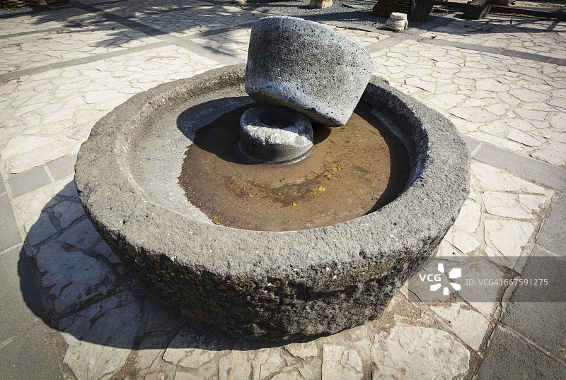 老磨盘图片素材