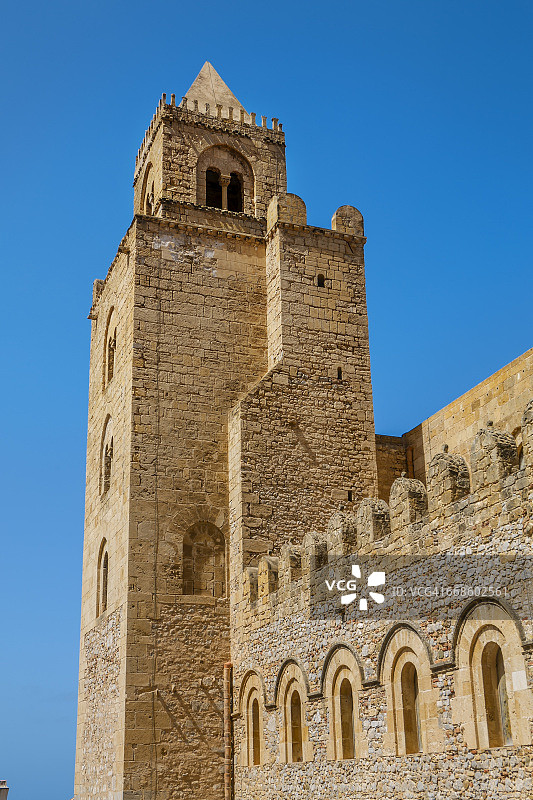 西西里岛切法卢大教堂图片素材