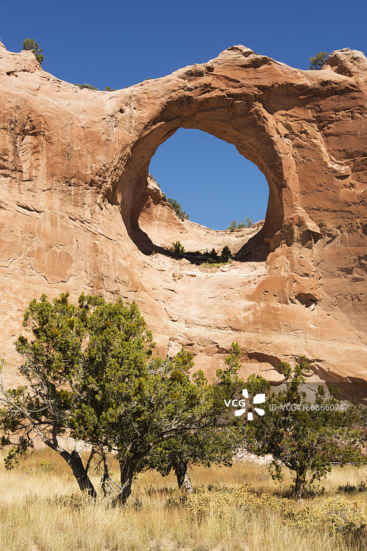 纳瓦霍部落公园的窗户岩石图片素材