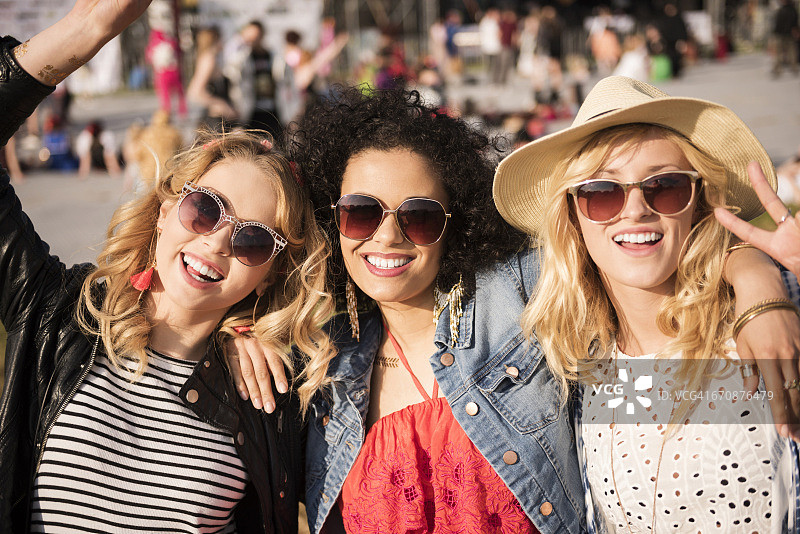 来自节日纪念摄影。波兰热舒夫图片素材