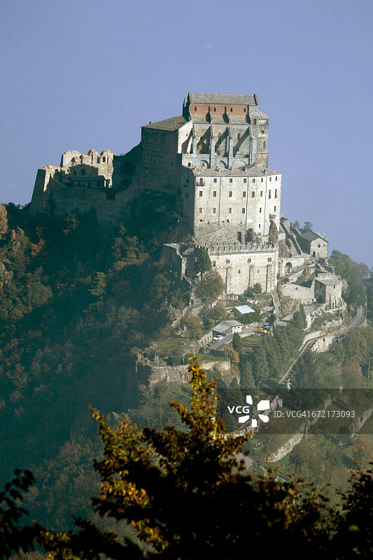意大利都灵苏萨山谷圣米歇尔修道院图片素材