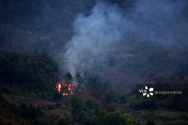 国家公园边缘的刀耕火种图片素材