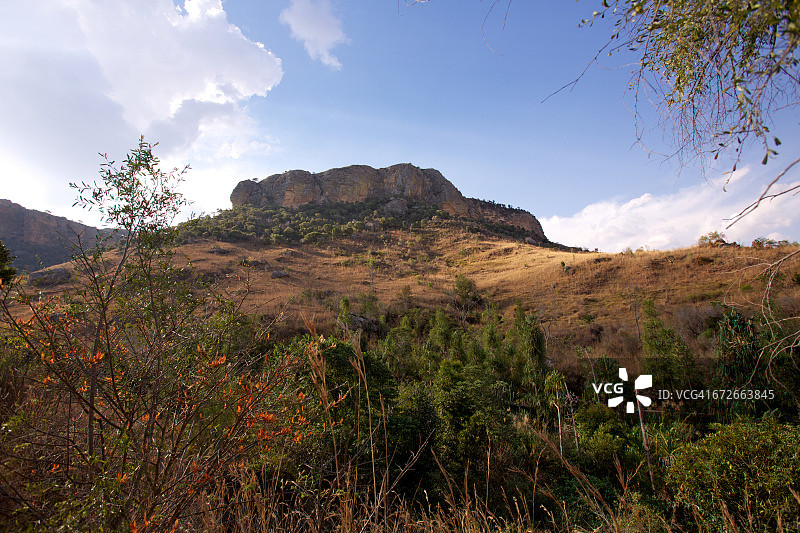 伊萨洛地块的砂岩孤山图片素材