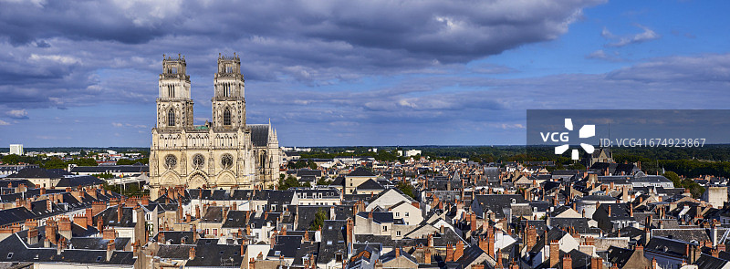 法国卢瓦雷省奥尔良城市风光图片素材