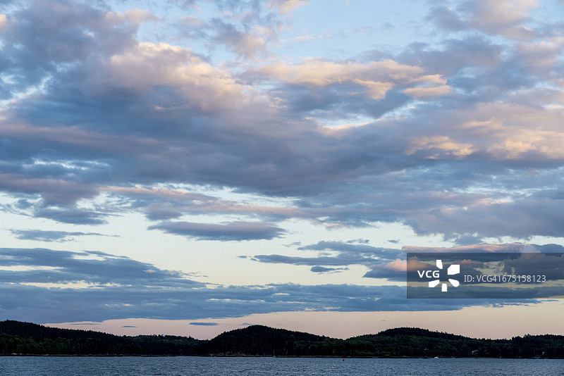 缅因州卡斯廷港日落图片素材