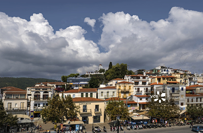 斯基亚索斯岛城镇风光，希腊斯波拉泽斯图片素材