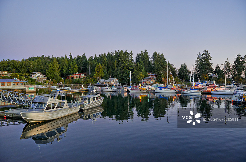 隆德游艇港图片素材