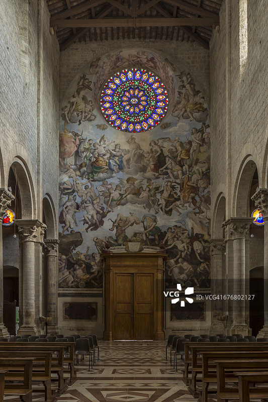 Ferrau Fenzoni的末日审判，托迪主教座堂图片素材