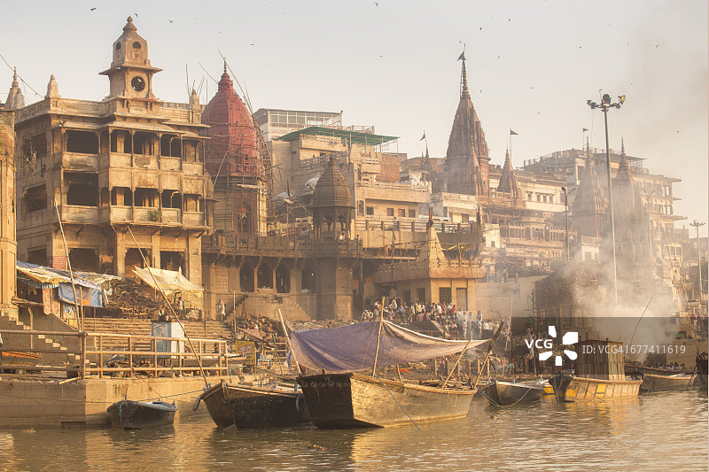 印度瓦拉纳西的玛尼卡尼卡 घाट图片素材