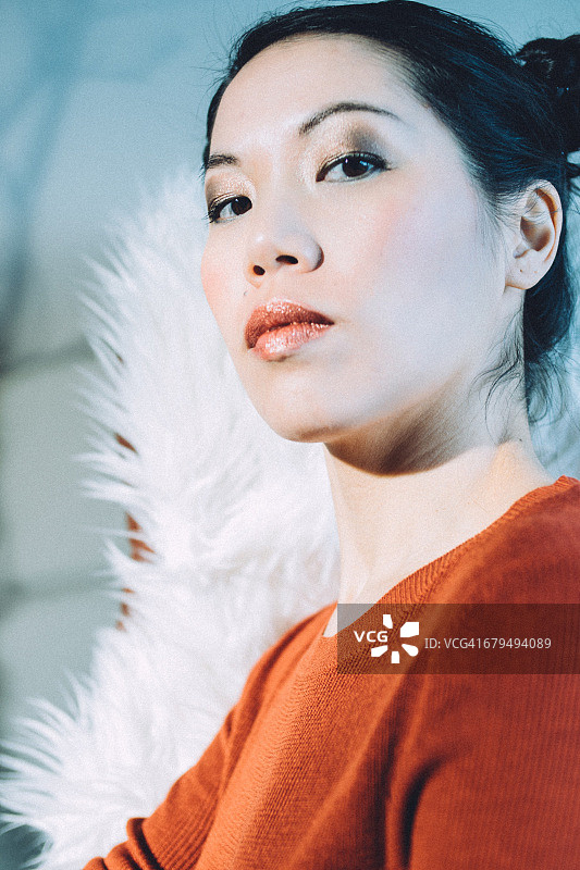 自信的亚洲女性图片素材