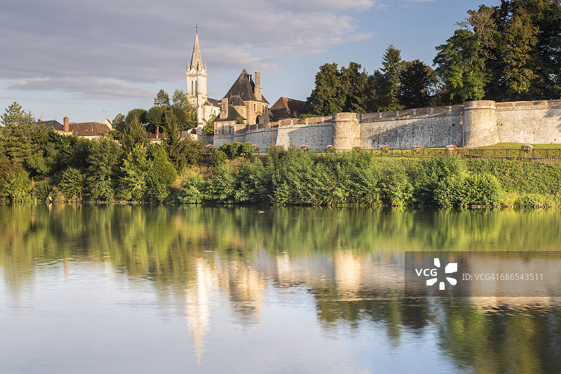 法国当皮埃尔昂比尔利村风光图片素材