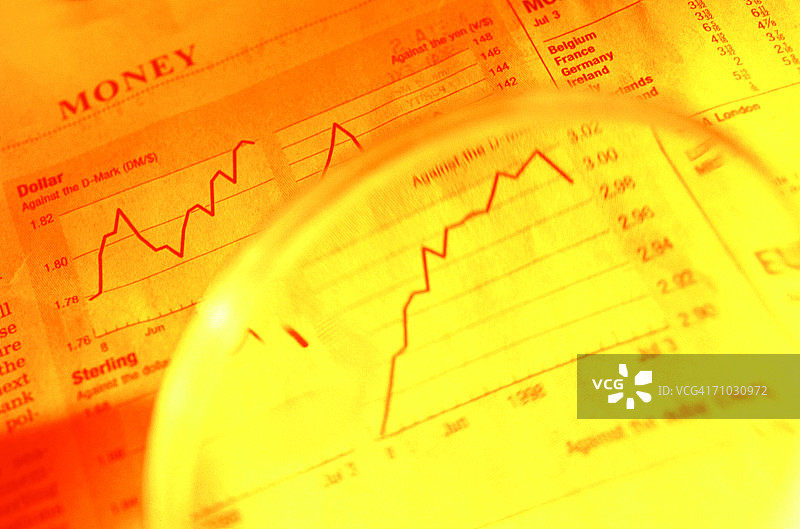 报纸上的图表图片素材