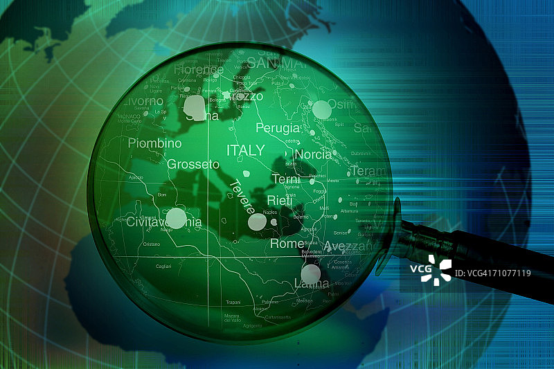 放大镜下的世界地图图片素材