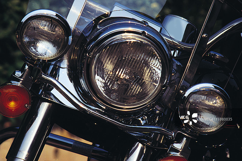 摩托车正面图片素材