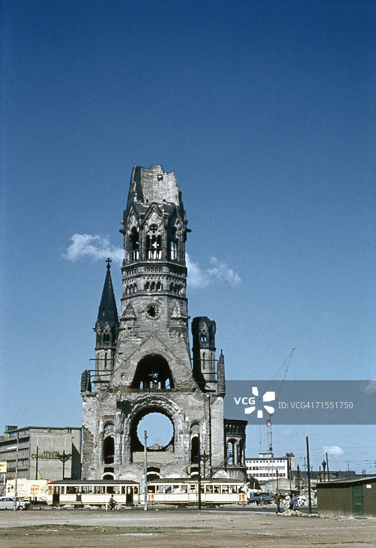 德国柏林威廉皇帝纪念教堂图片素材