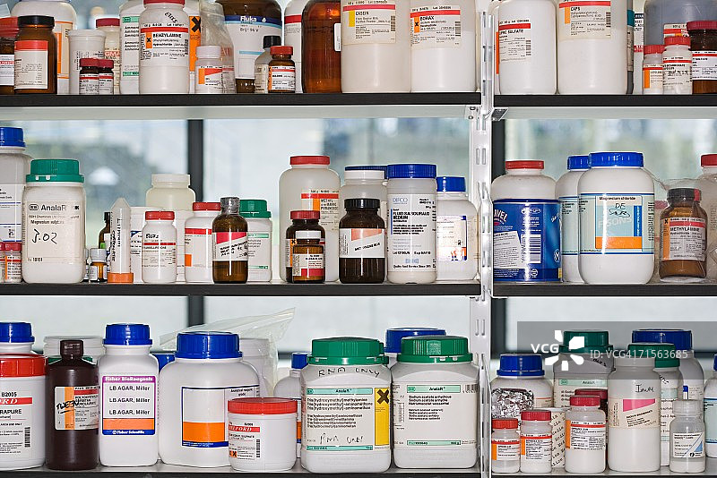 架上化学品图片素材