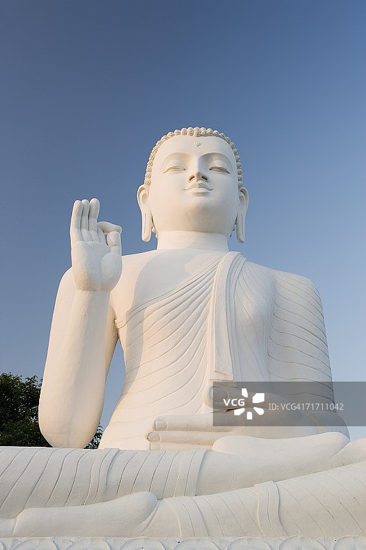 亚洲斯里兰卡米欣塔莱佛陀坐像图片素材