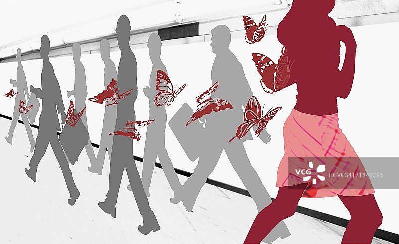 在人行道上行走的男人和女人的侧面照图片素材