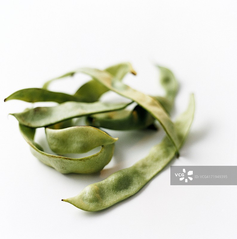白色背景上的豆子图片素材