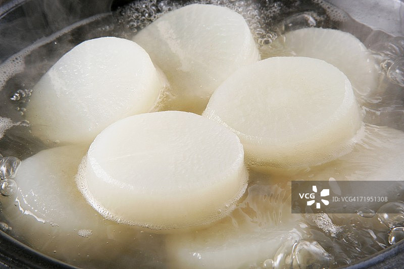 白煮萝卜图片素材