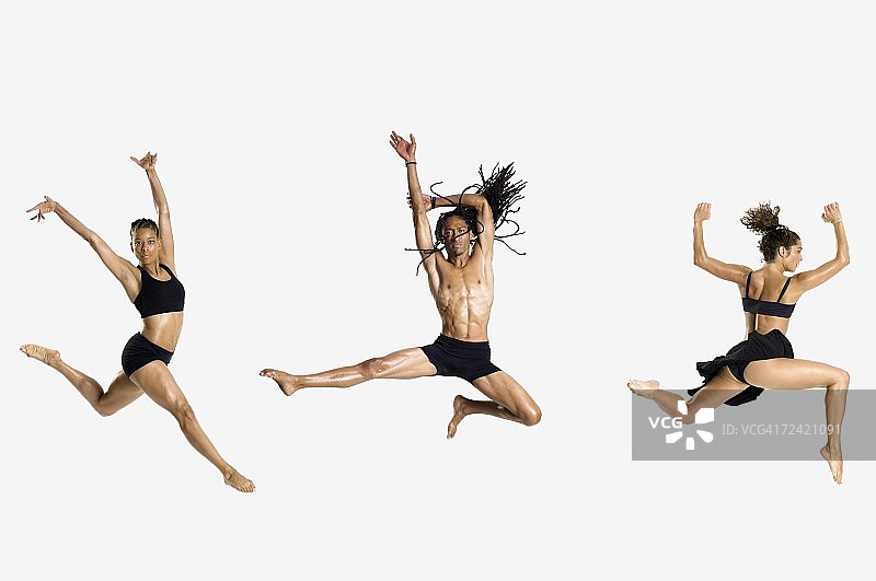 三个跳跃的舞者图片素材