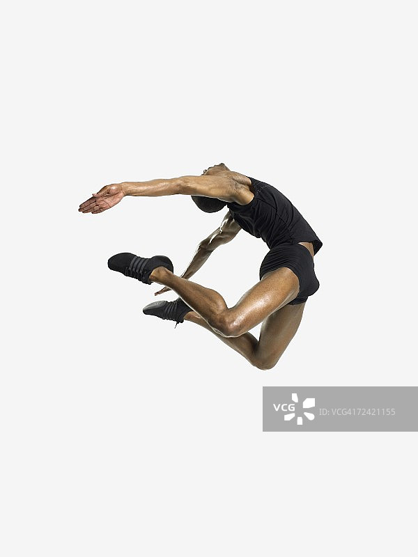 男舞蹈演员跳跃图片素材