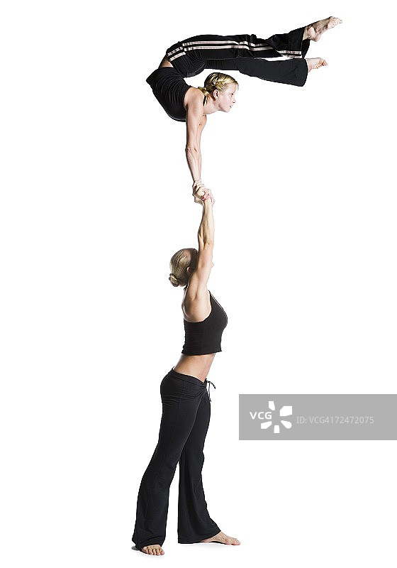 女性柔术表演二人组图片素材