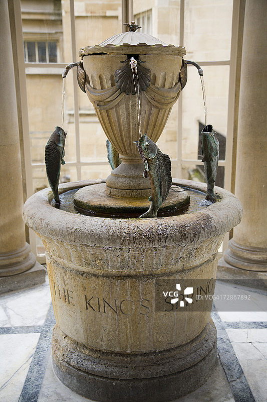 罗马浴场内的国王温泉饮水泉图片素材