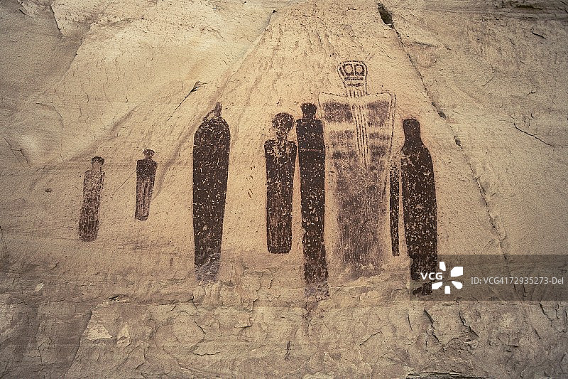 犹他州峡谷地国家公园的岩画图片素材