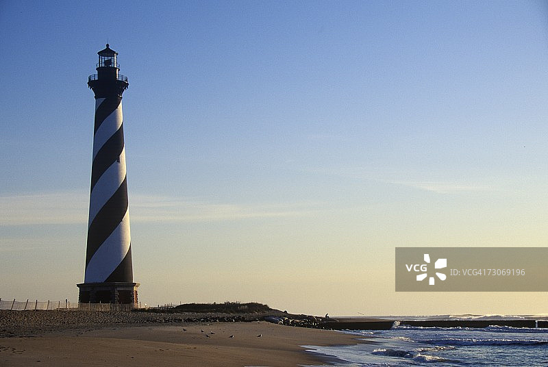 哈特拉斯角灯塔，位于北卡罗来纳州哈特拉斯角国家海岸图片素材