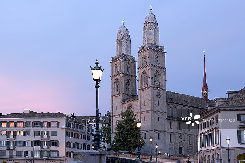 瑞士苏黎世大教堂图片素材