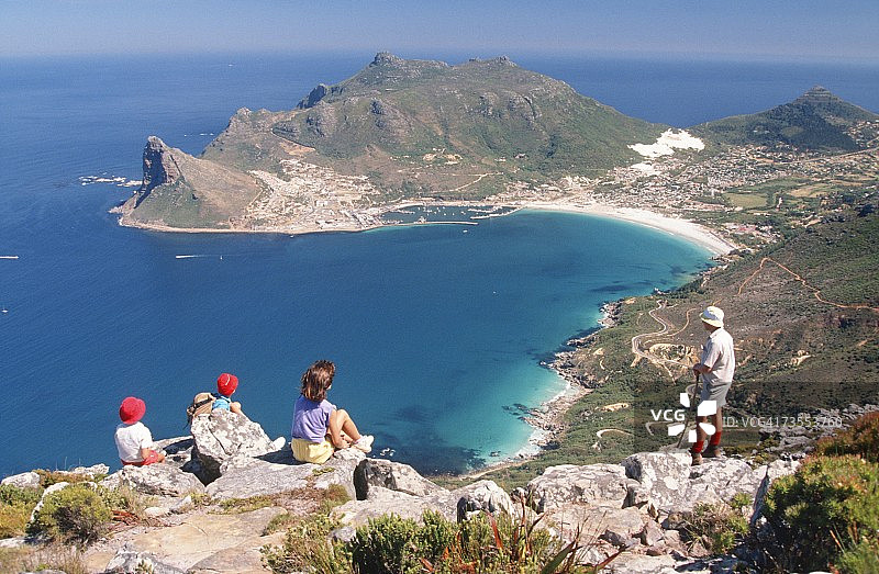 半岛风光游客航拍图片素材