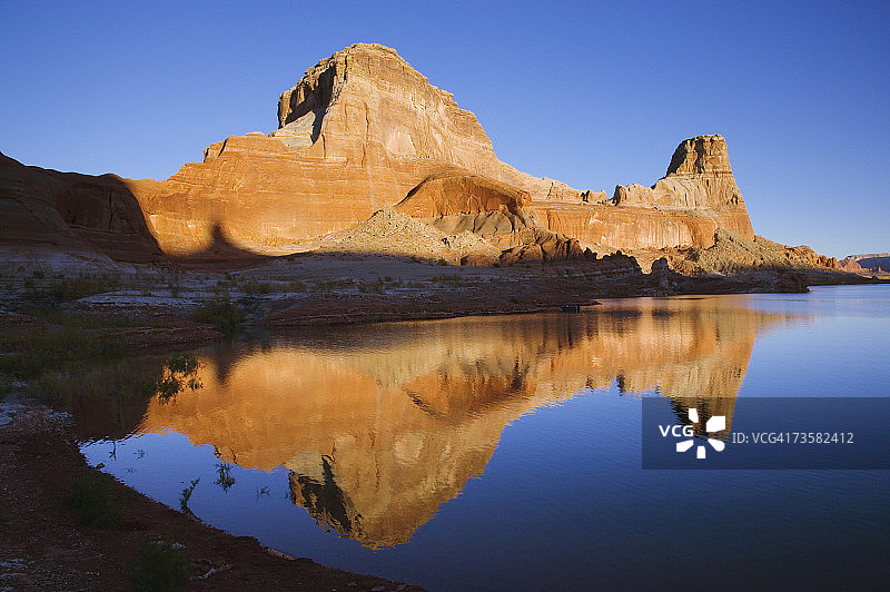 美国亚利桑那州，枪炮孤丘，鲍威尔湖日落图片素材