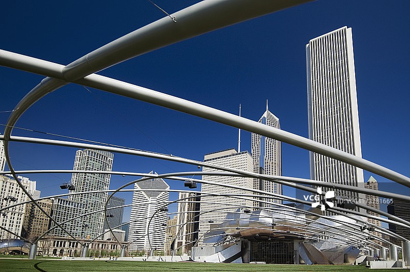 美国伊利诺伊州芝加哥千禧公园的普利兹克馆图片素材