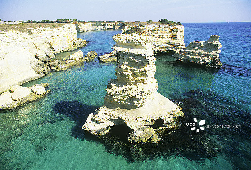 意大利莱切普利亚萨伦托圣安德烈塔鸟瞰图片素材