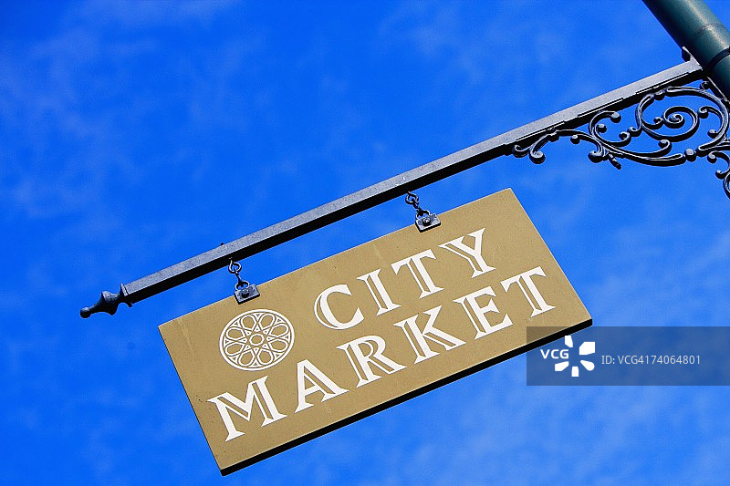 佐治亚州萨凡纳信息板上的文字特写，美国图片素材